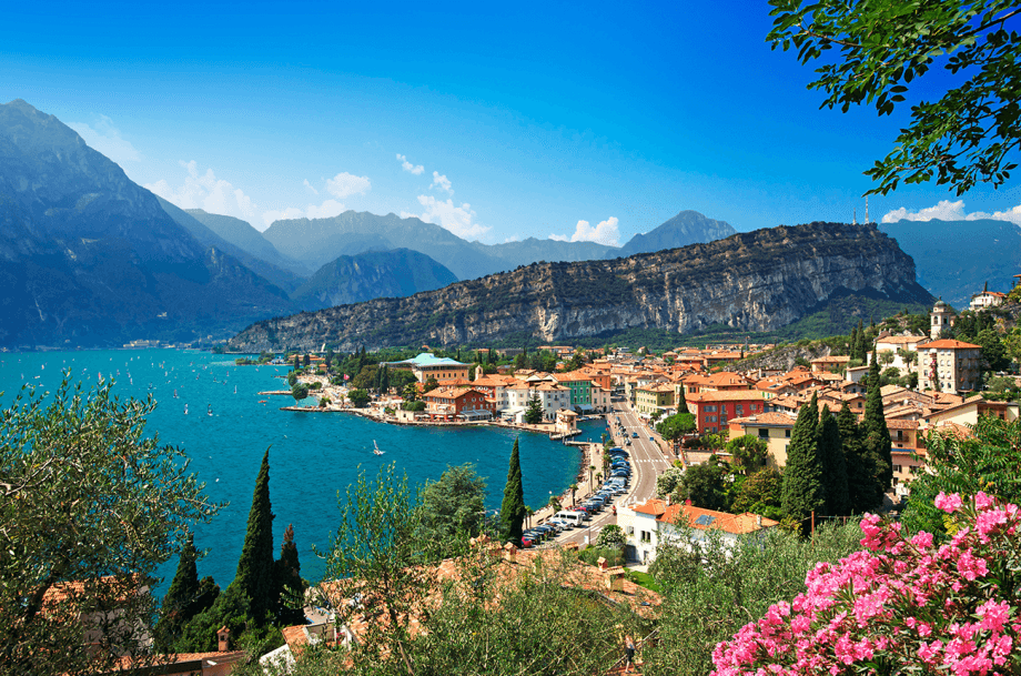 Private Taxi Transfers to The Beautiful Lake Garda